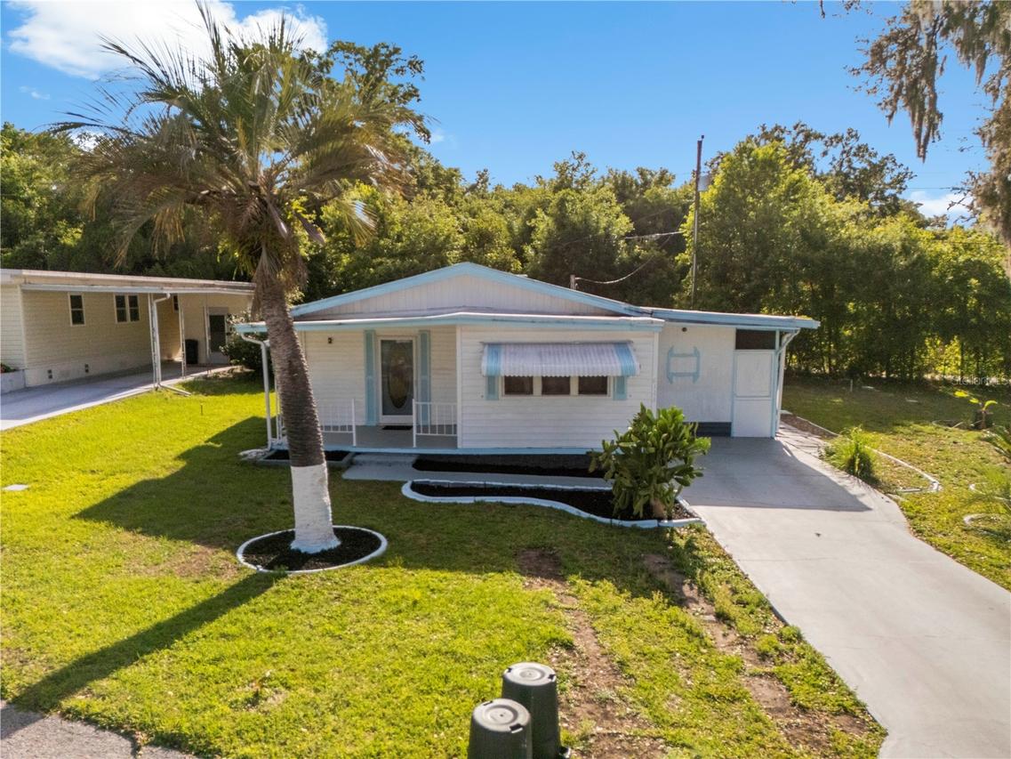 6123 Ridgewood Dr., Zephyrhills, FL 33542