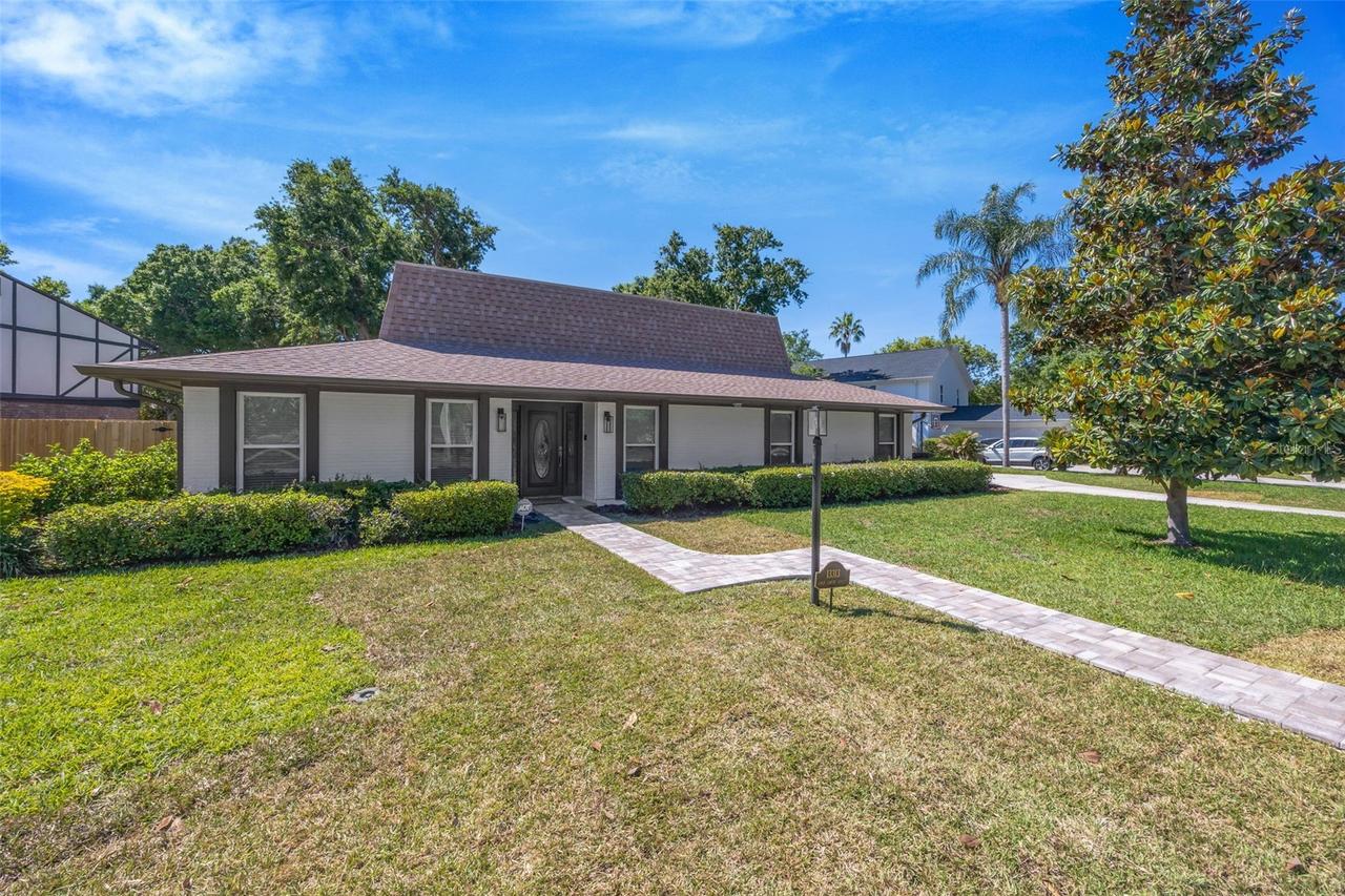 13313 Golf Crest Cir., Tampa, FL 33618