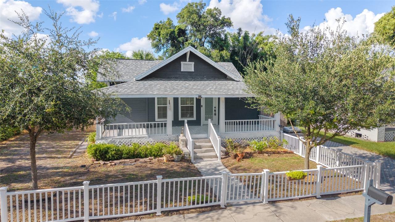 800 E Genesee St., Tampa, FL 33603