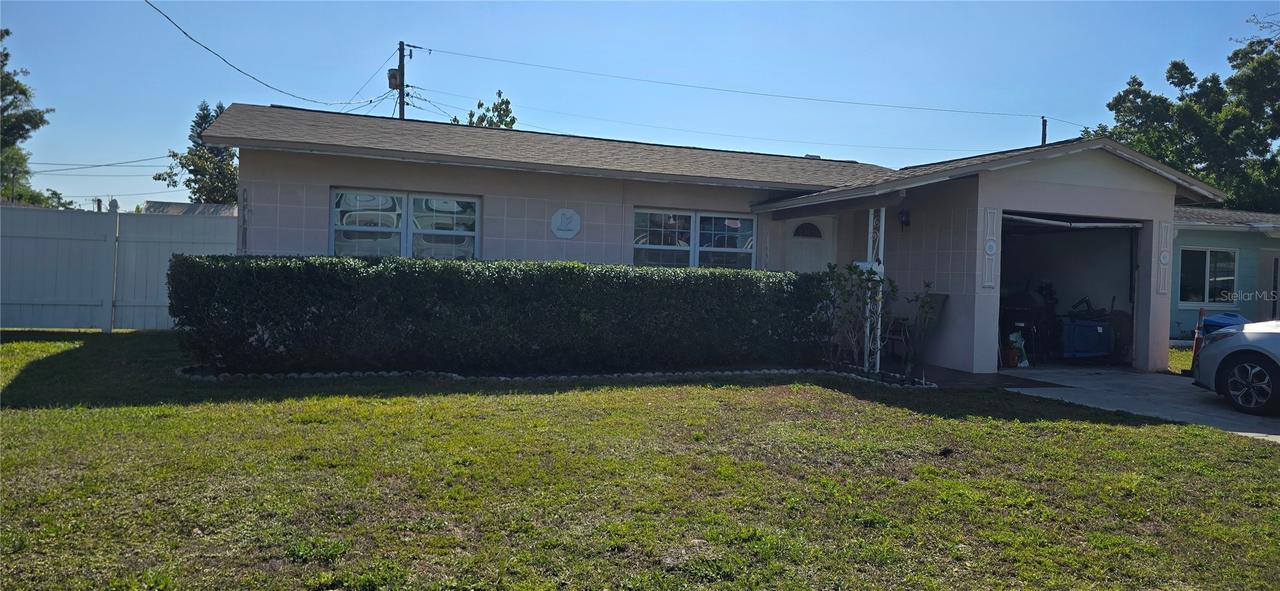 9483 55th St., Pinellas Park, FL 33782