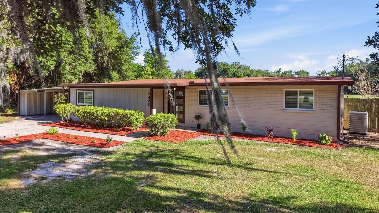 3430 Cribbs Dr., Mulberry, FL 33860