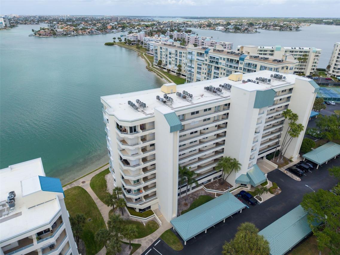 7932 Sailboat Key Blvd. #402, South Pasadena, FL 33707