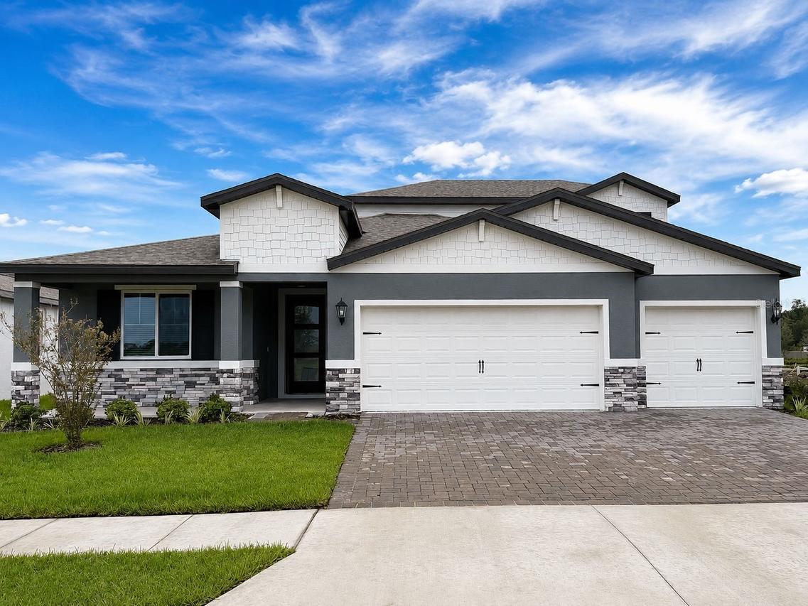 1713 Draughton Dr., Zephyrhills, FL 33541