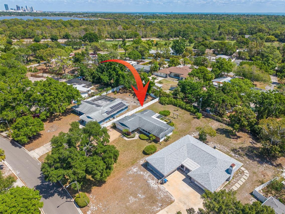 1839 Almeria Way, St Petersburg, FL 33712