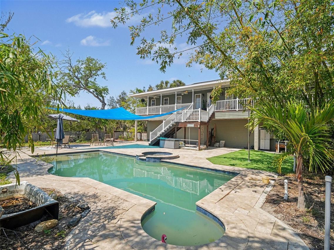 1740 Bayshore Dr., Terra Ceia, FL 34250