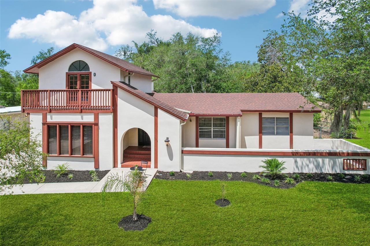 118 N Greenfield Ave., Temple Terrace, FL 33617