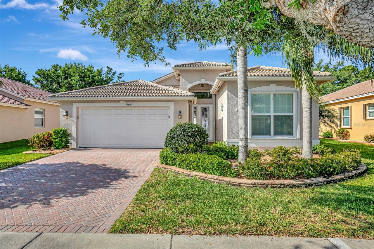 16022 Golden Lakes Dr., Wimauma, FL 33598