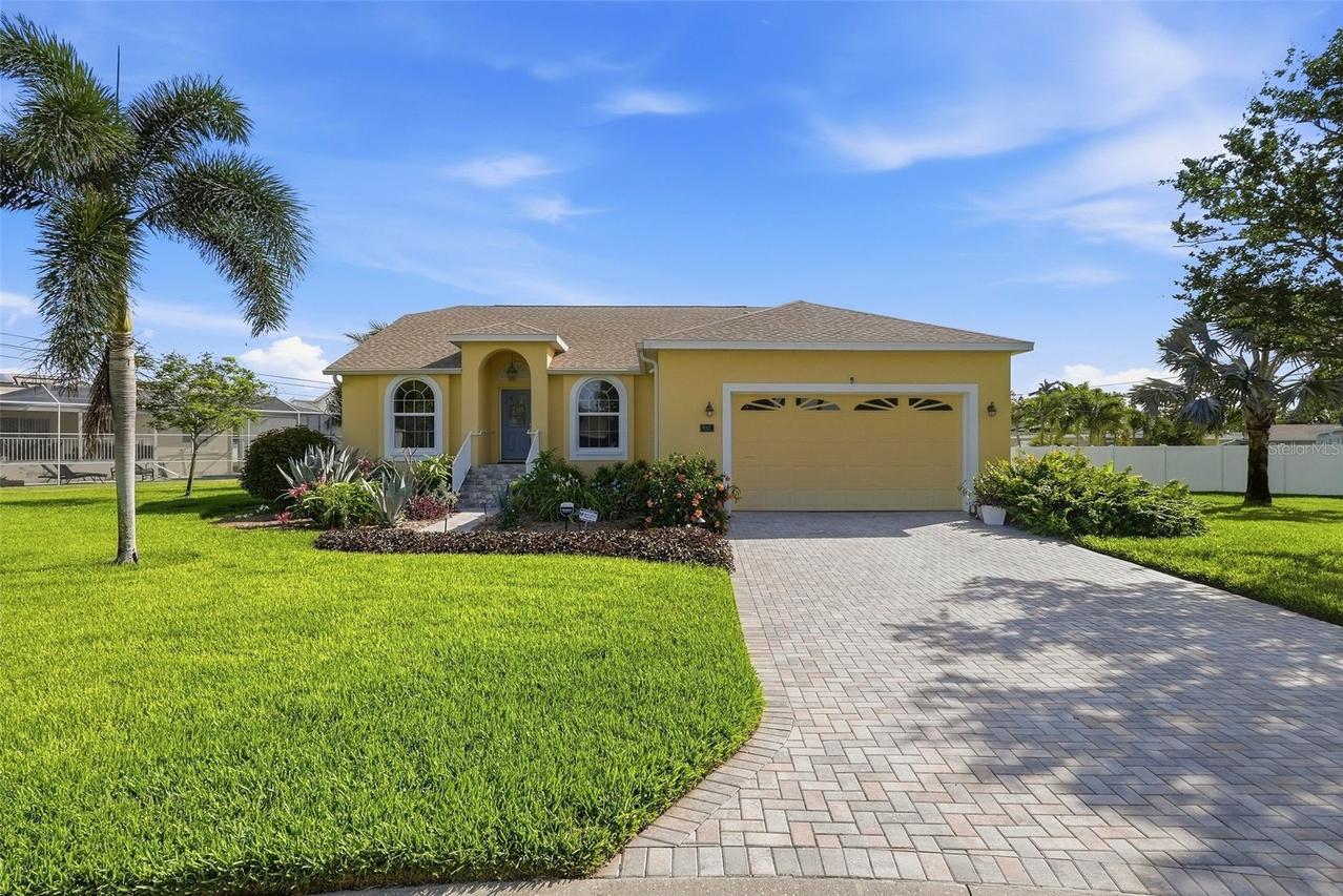 4301 52nd Ave., St Petersburg, FL 33711