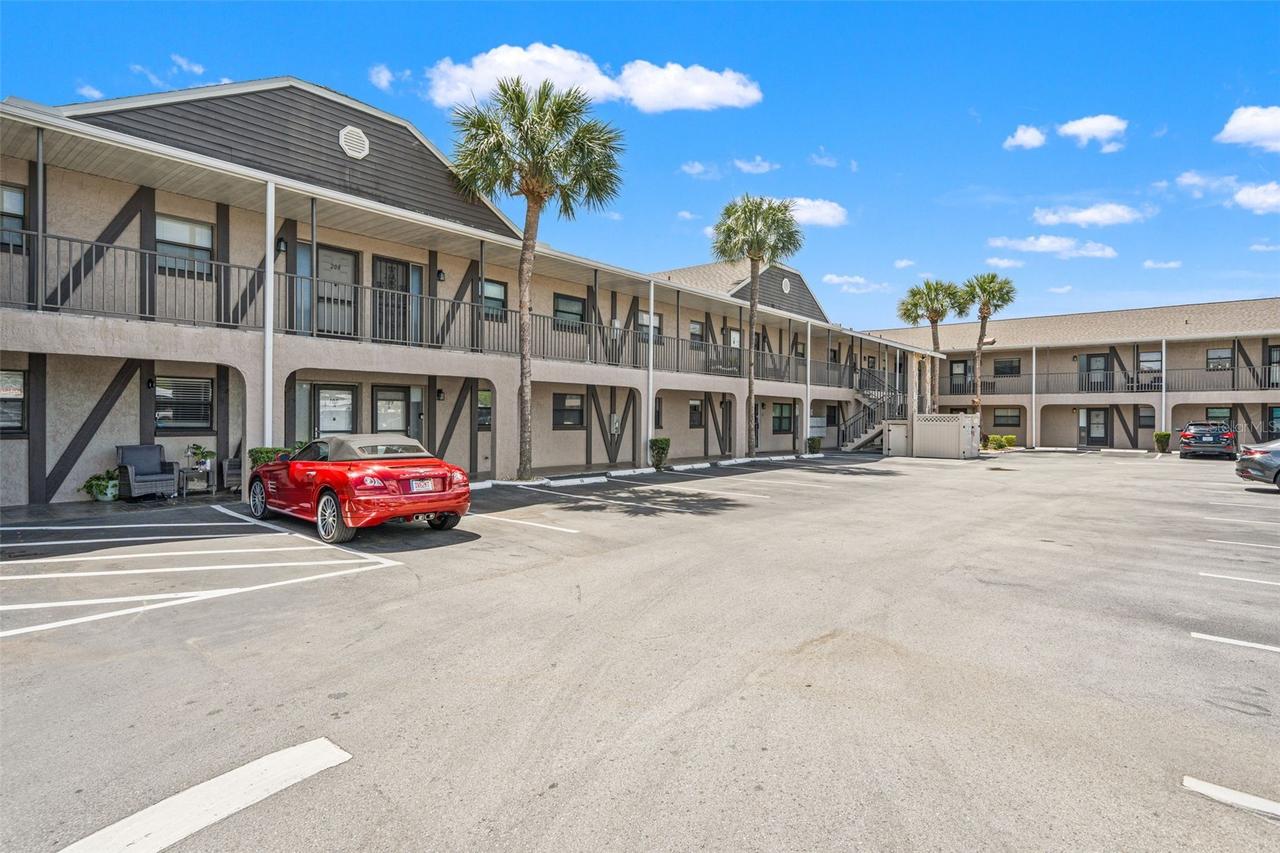 7400 Spring Hill Dr. #110, Spring Hill, FL 34606