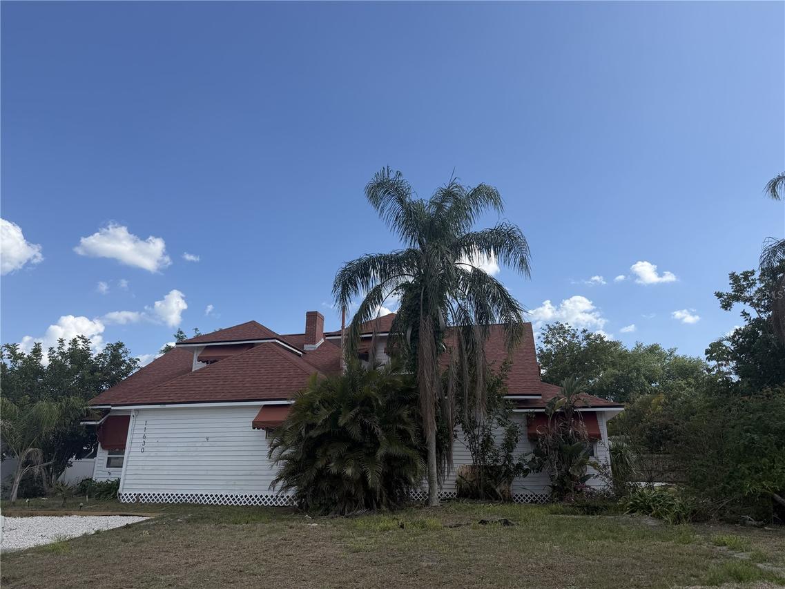 11630 79th Ave., Seminole, FL 33772