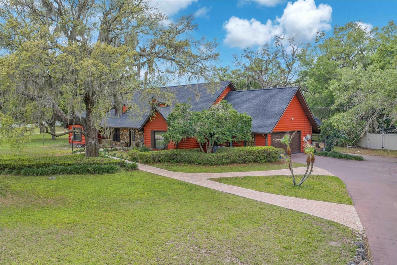 11209 Donneymoor Dr., Riverview, FL 33569