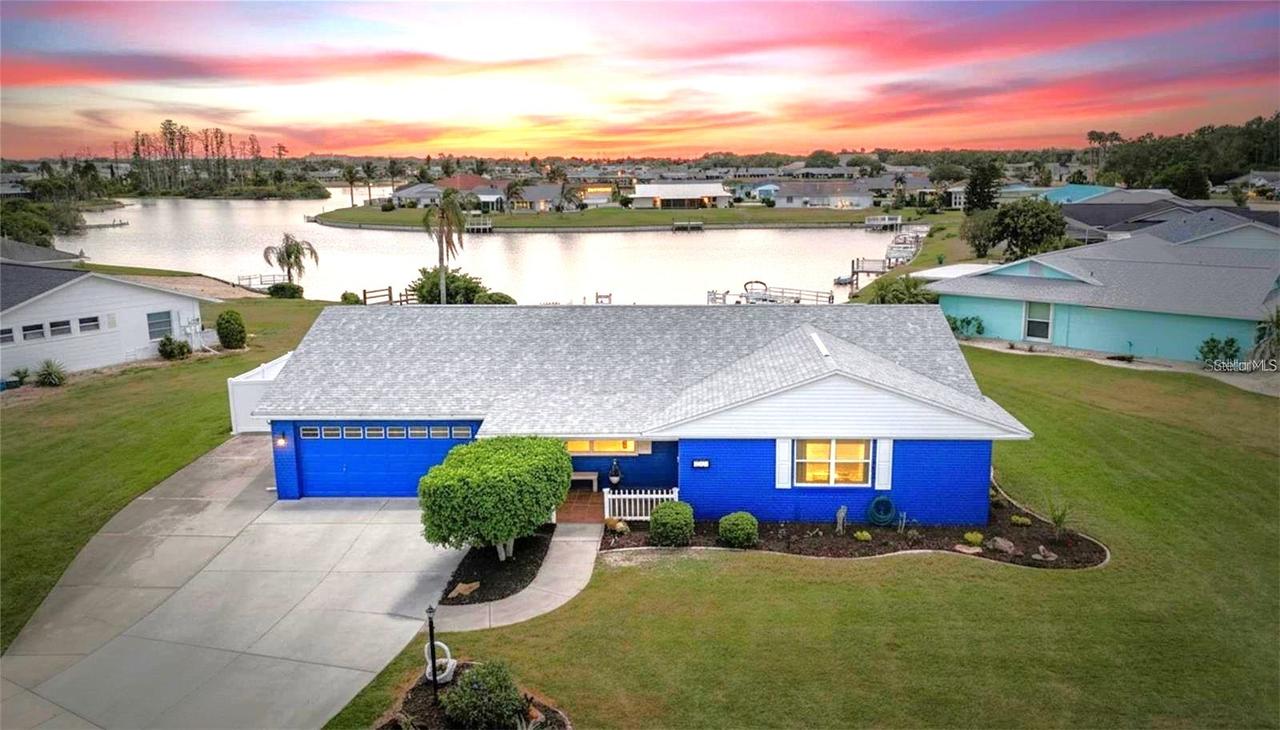 1810 Milford Cir., Sun City Center, FL 33573