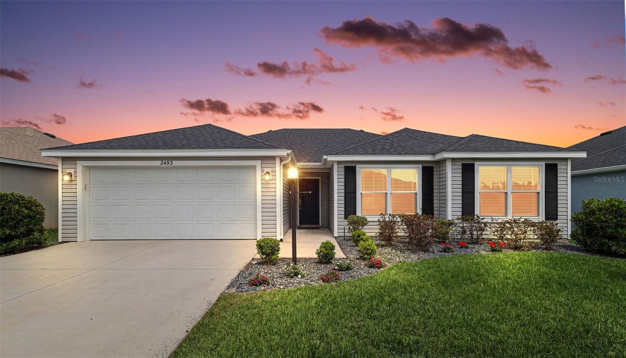2493 Lightbody Ln., The Villages, FL 32163