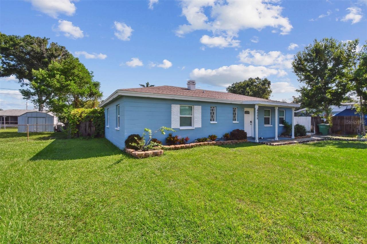 4005 W Tyson Ave., Tampa, FL 33611
