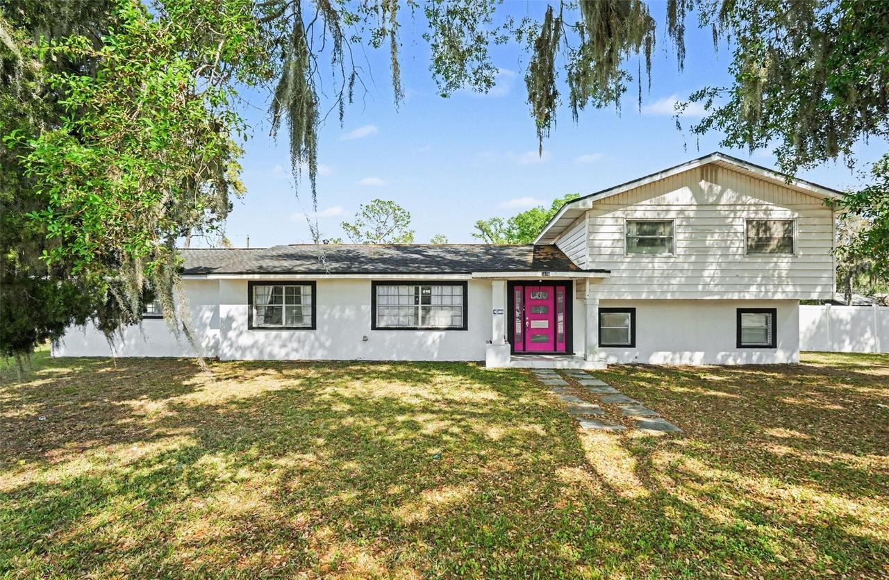3101 S Kings Ave., Brandon, FL 33511