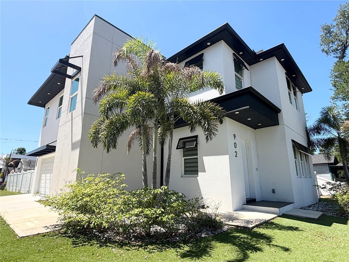 902 W Sligh Ave., Tampa, FL 33604