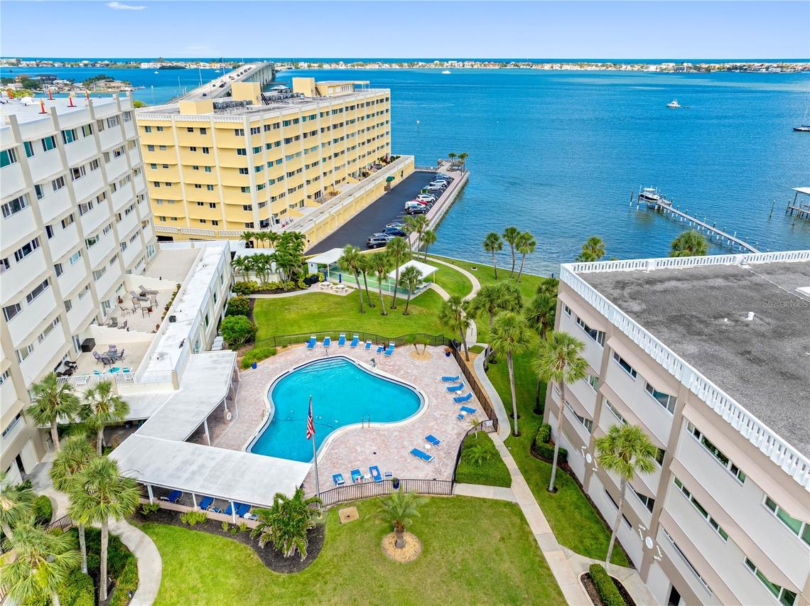 100 Bluff View Dr. #404C, Belleair Bluffs, FL 33770