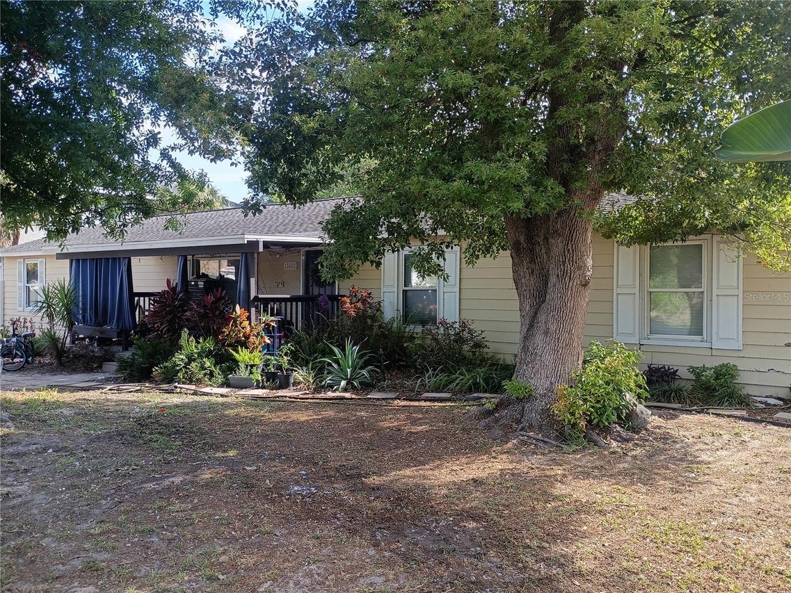 2601 Manatee Harbor Dr., Ruskin, FL 33570