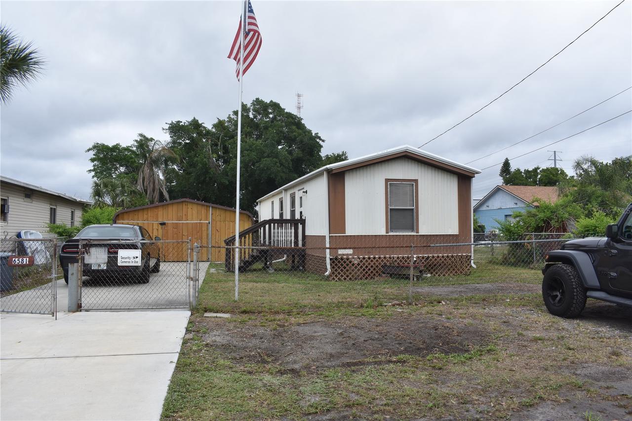 6581 50th St., Pinellas Park, FL 33781