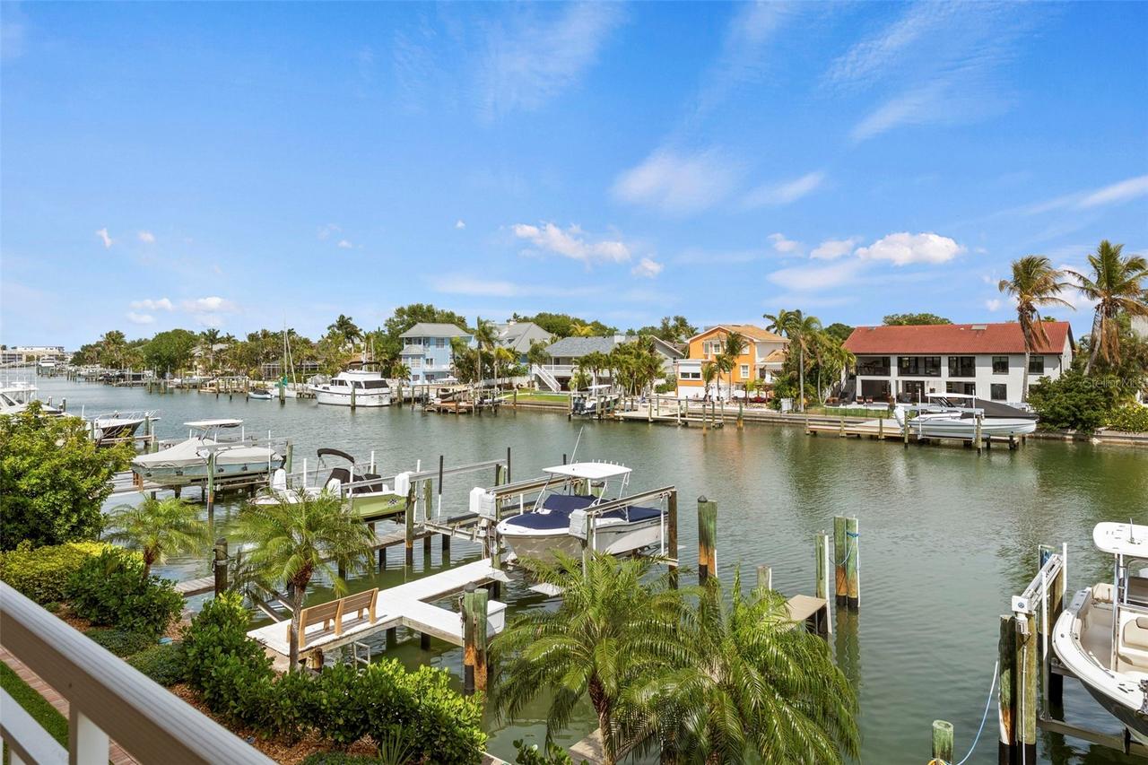 1071 Pinellas Bayway, St Petersburg, FL 33715