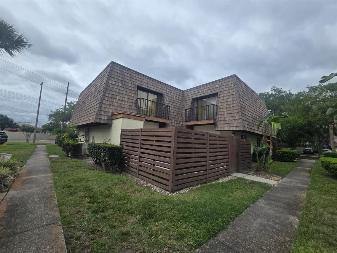 15446 E Pond Woods Dr., Tampa, FL 33618