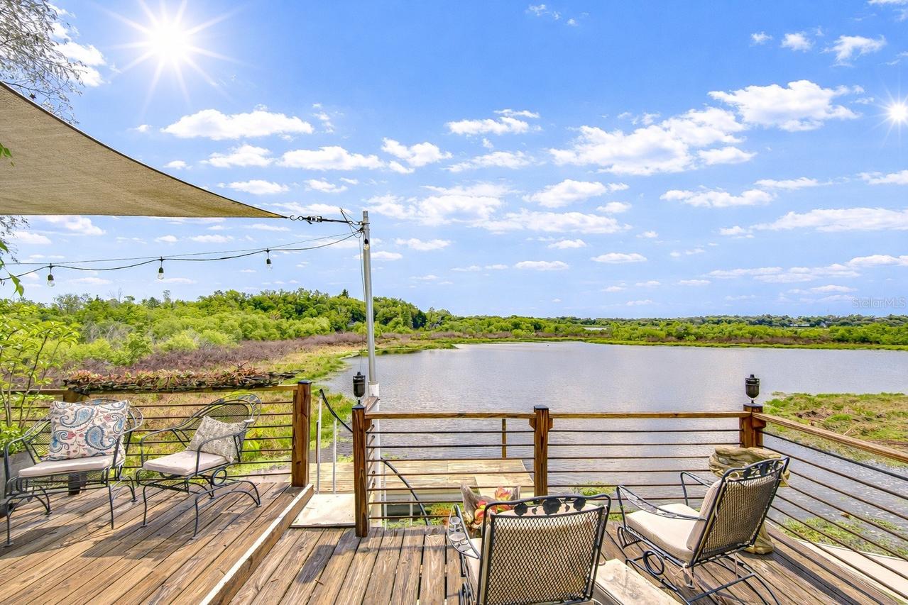 1216 Brandon Lakes Ave., Valrico, FL 33594