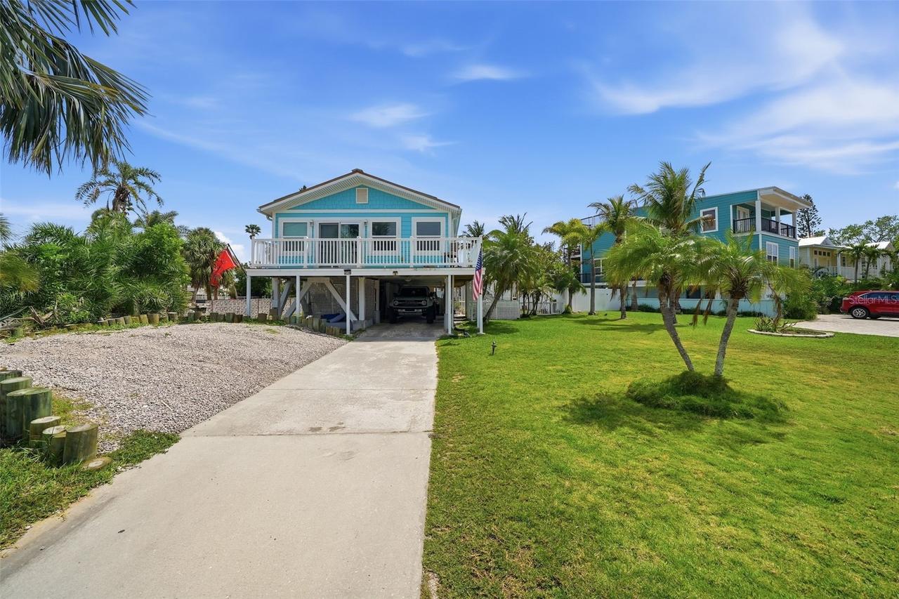 15823 Redington Dr., Redington Beach, FL 33708