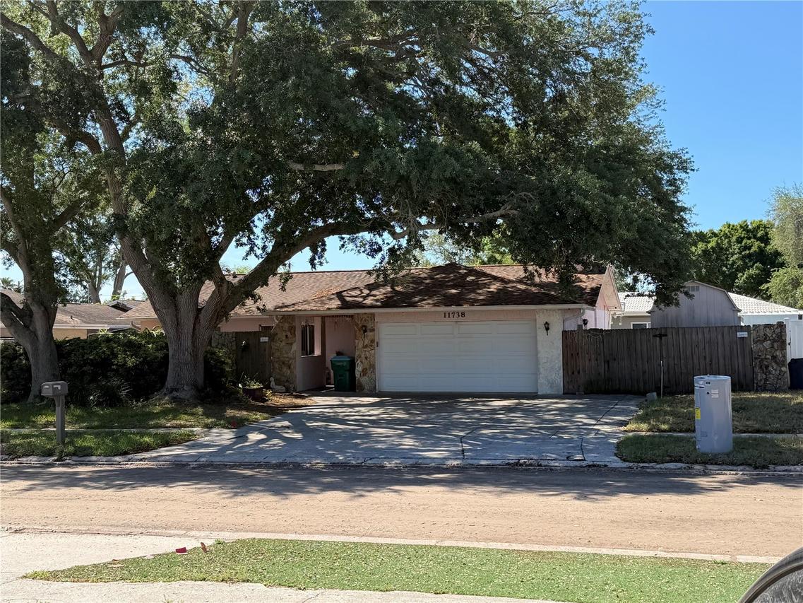 11738 96th Pl., Seminole, FL 33772