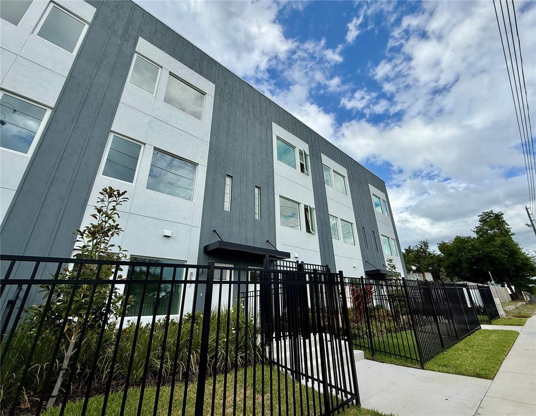 857 6th Ave., St Petersburg, FL 33701