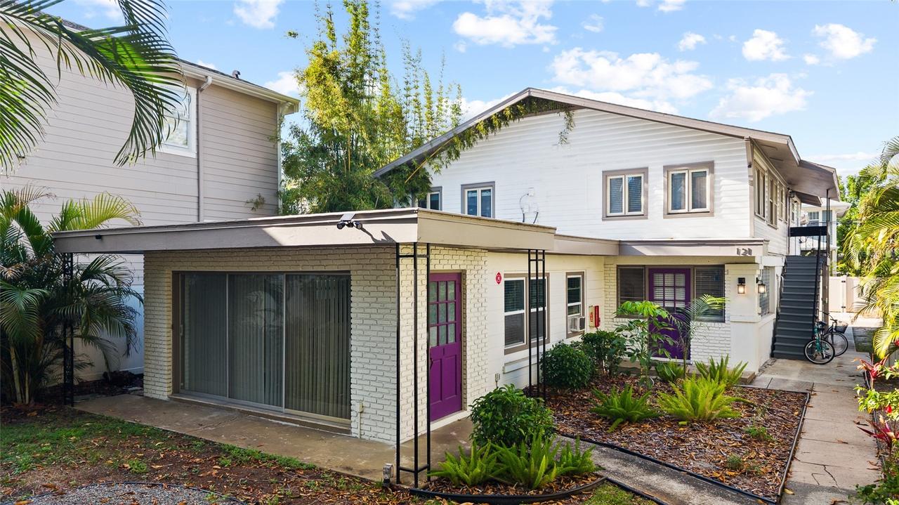 121 18th Ave., St Petersburg, FL 33704