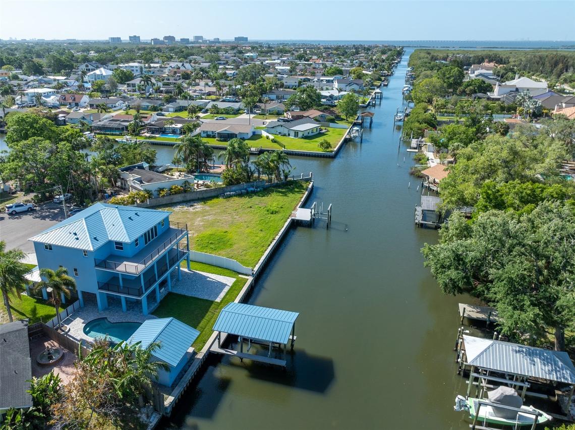 8717 Driftwood Dr., Tampa, FL 33615