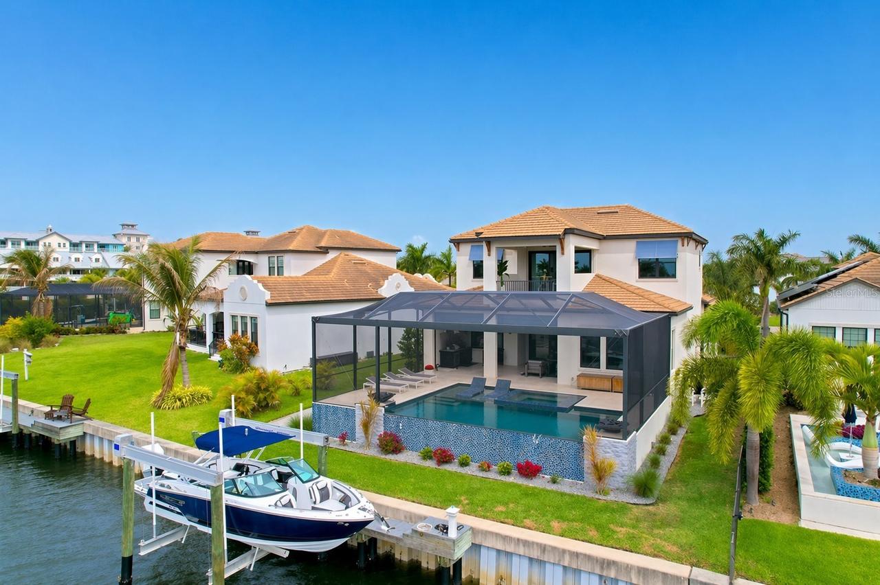 3034 Christophers Watch Ln., Ruskin, FL 33570