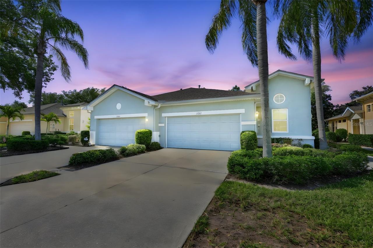 2082 Sifield Greens Way #3, Sun City Center, FL 33573