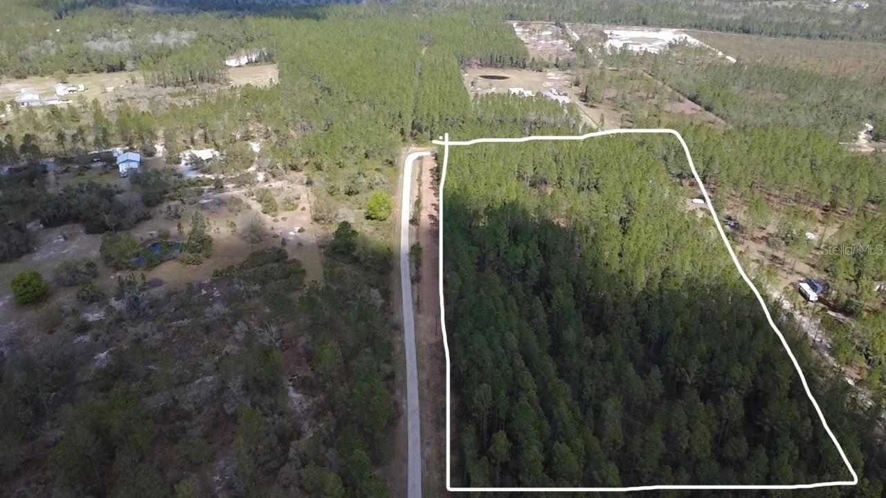 2 Wild Cur Rd., Pierson, FL 32180