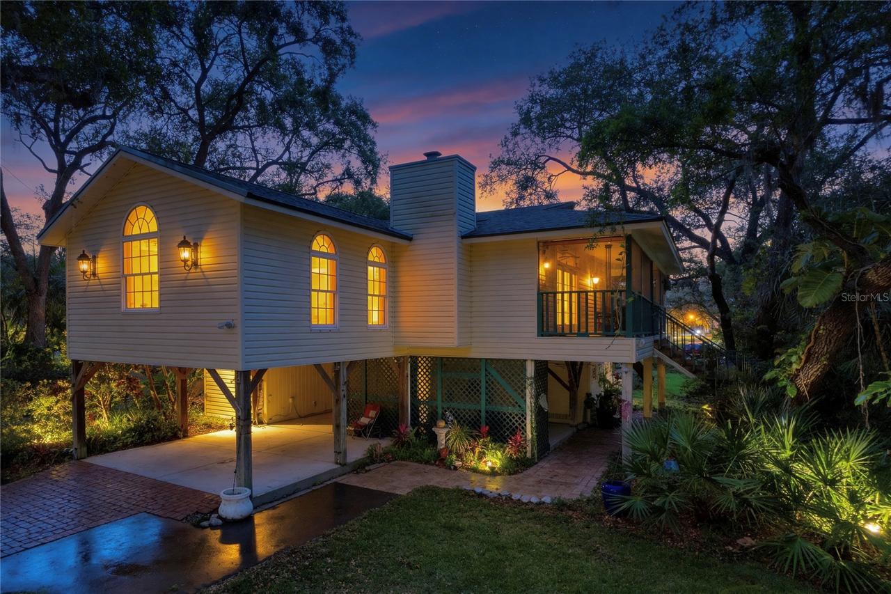 420 N Hanby St., Crystal Beach, FL 34681