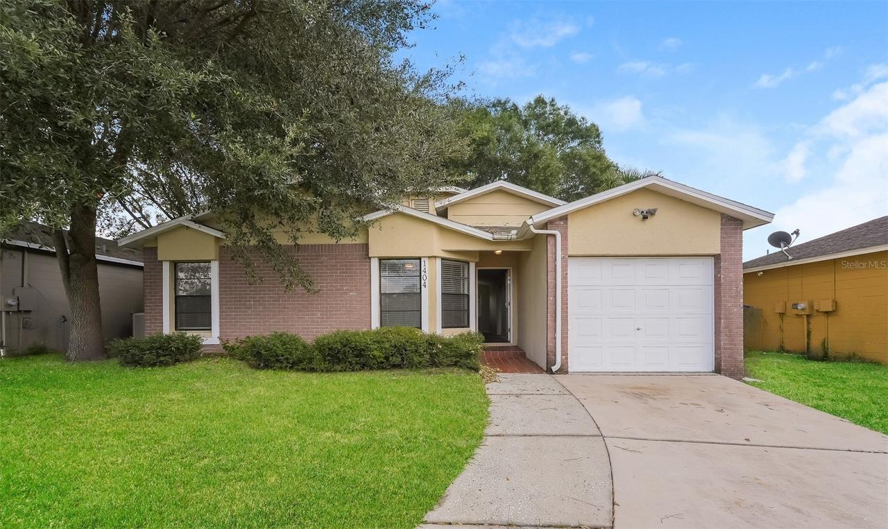 1404 Vinetree Dr., Brandon, FL 33510