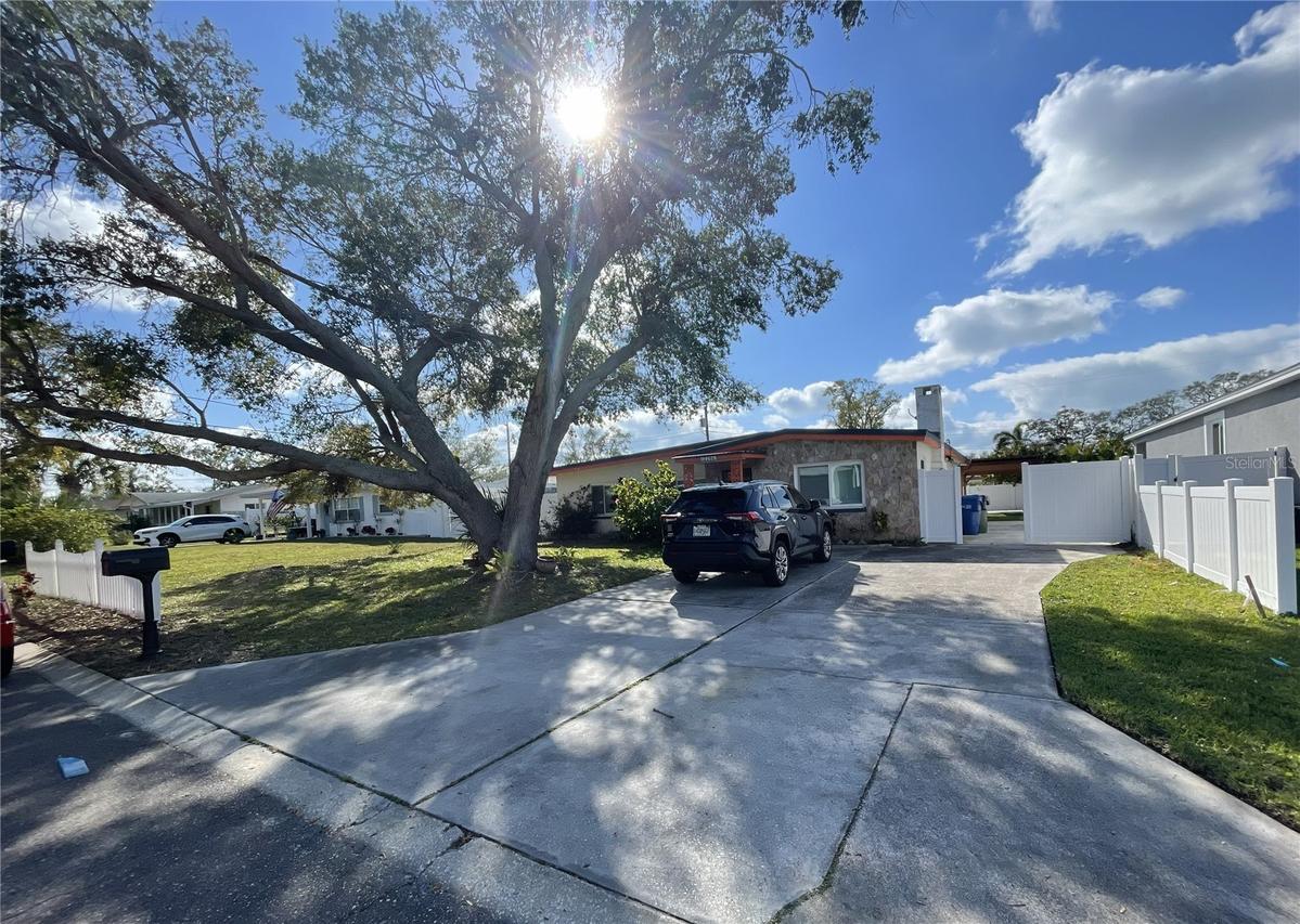 12296 144th Ln., Largo, FL 33774