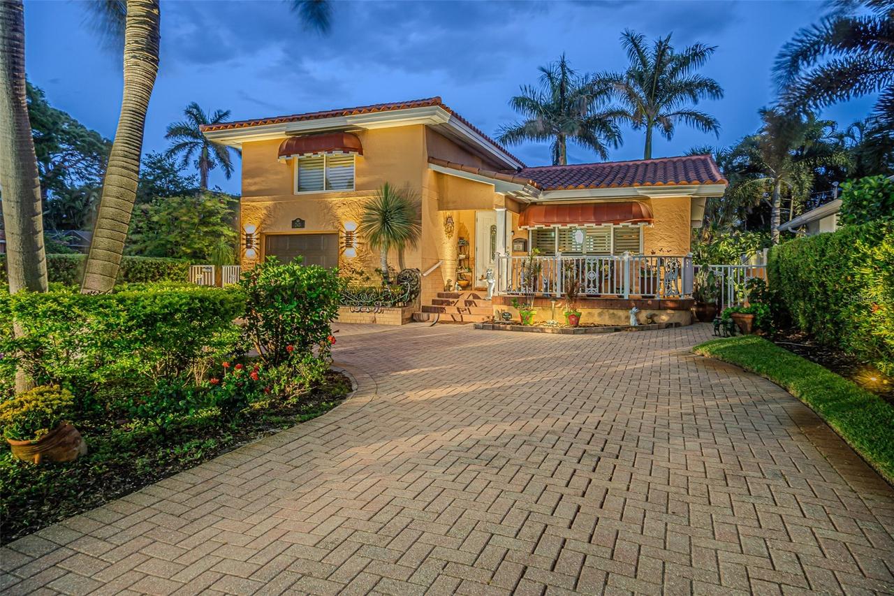 243 Snell Isle Blvd., St Petersburg, FL 33704