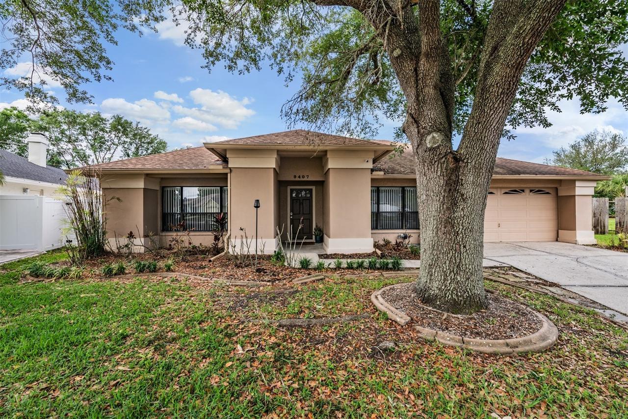 9407 Pebble Glen Ave., Tampa, FL 33647