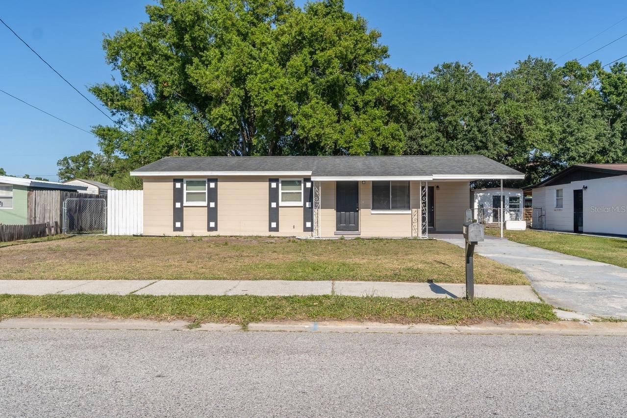 5024 S 85th St., Tampa, FL 33619