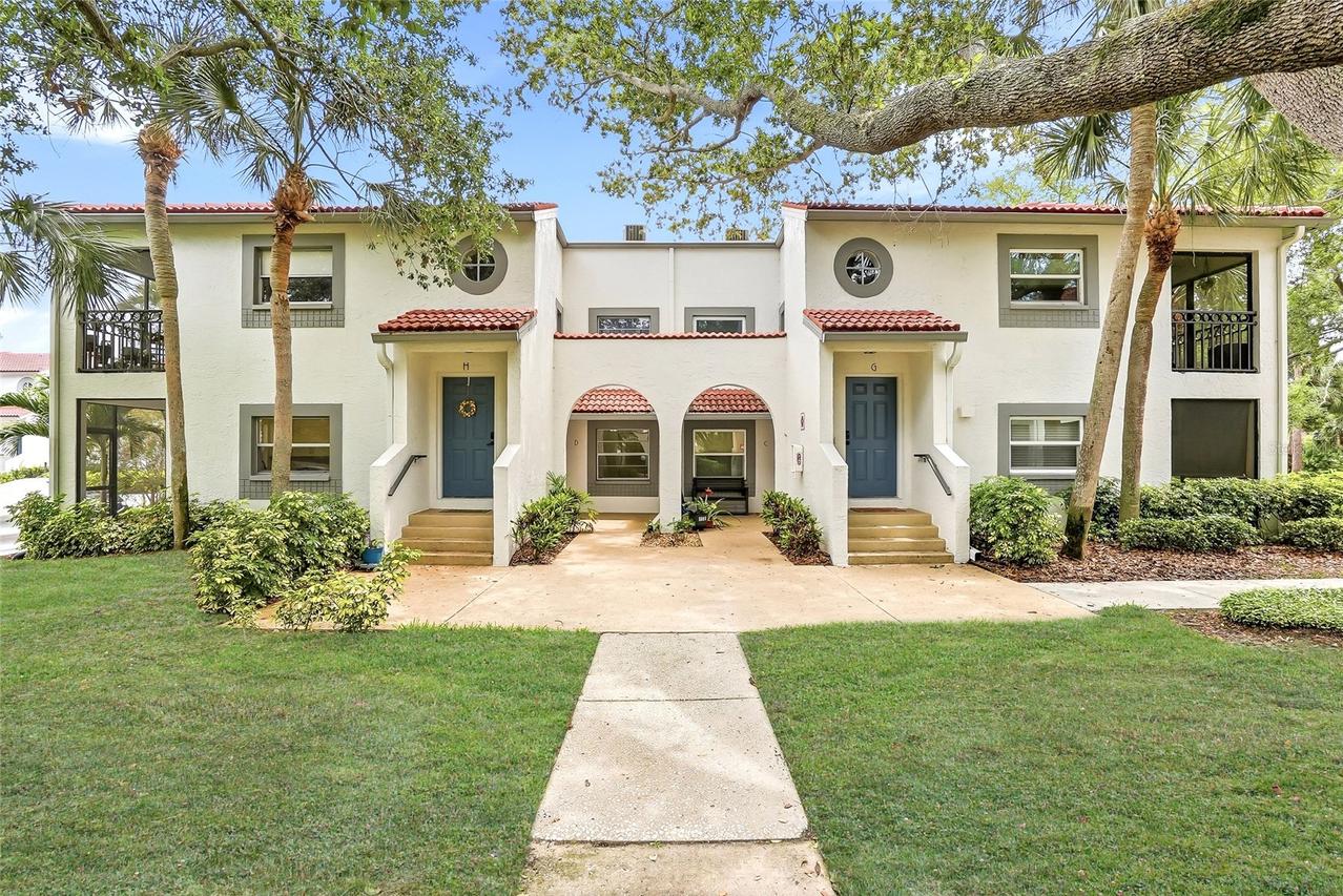 500 Santa Cruz Pl. #D, St Petersburg, FL 33703