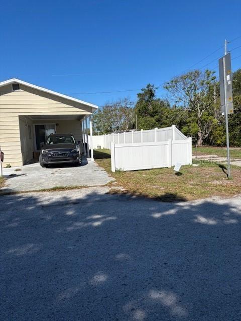 1945 Rally Ln., Holiday, FL 34690