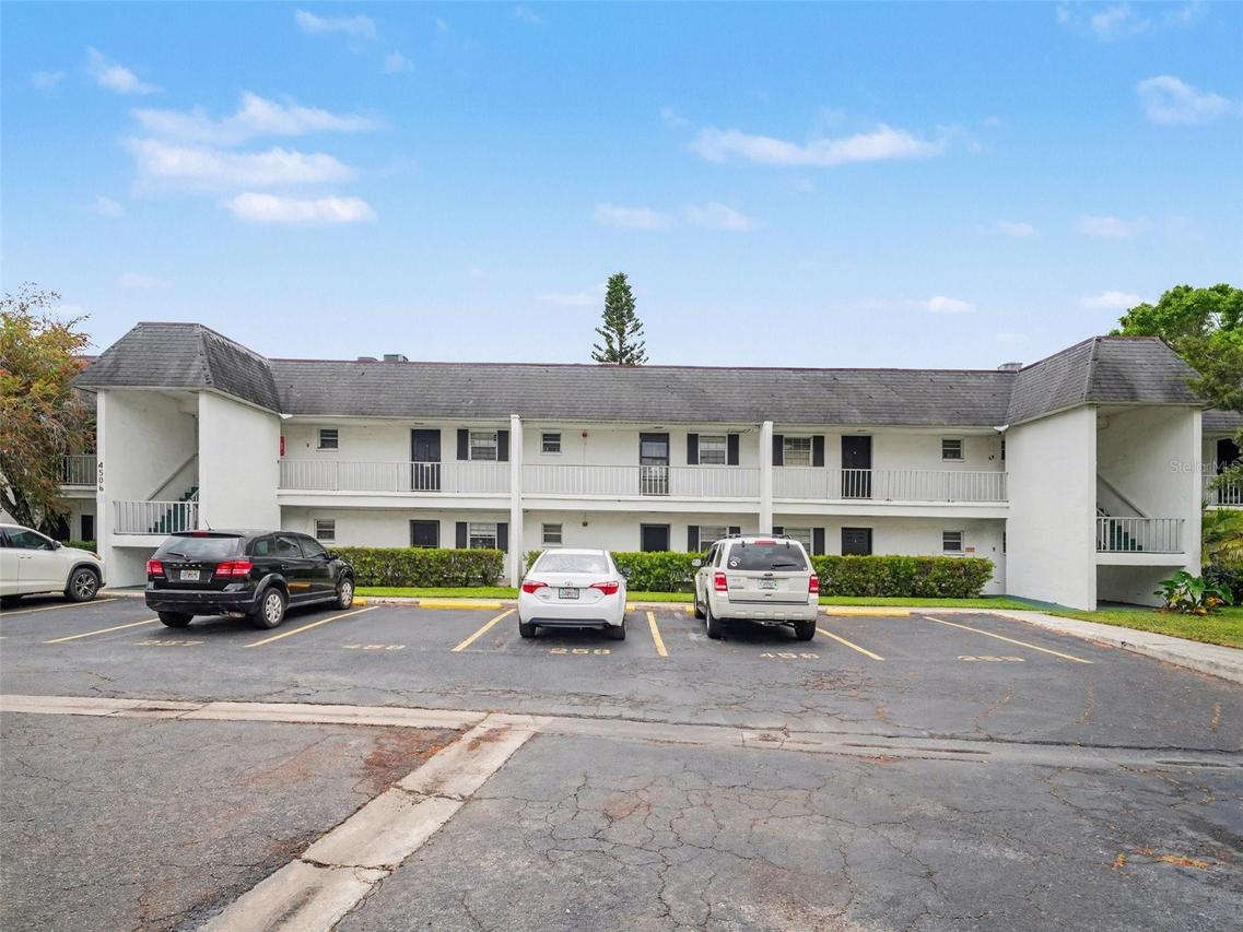 4506 3rd Street Cir. #256, Bradenton, FL 34207