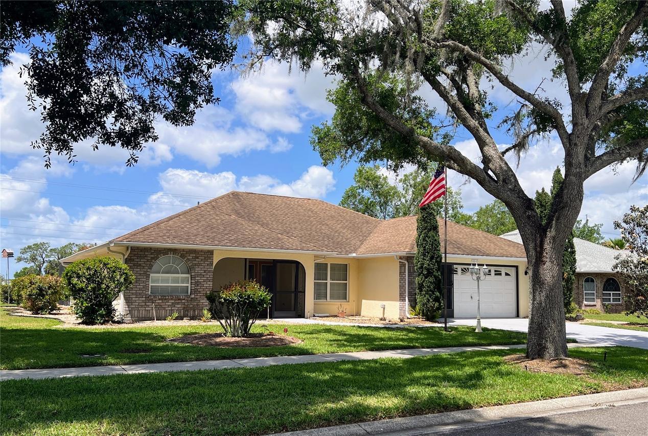 6645 Northlake Dr., Zephyrhills, FL 33542
