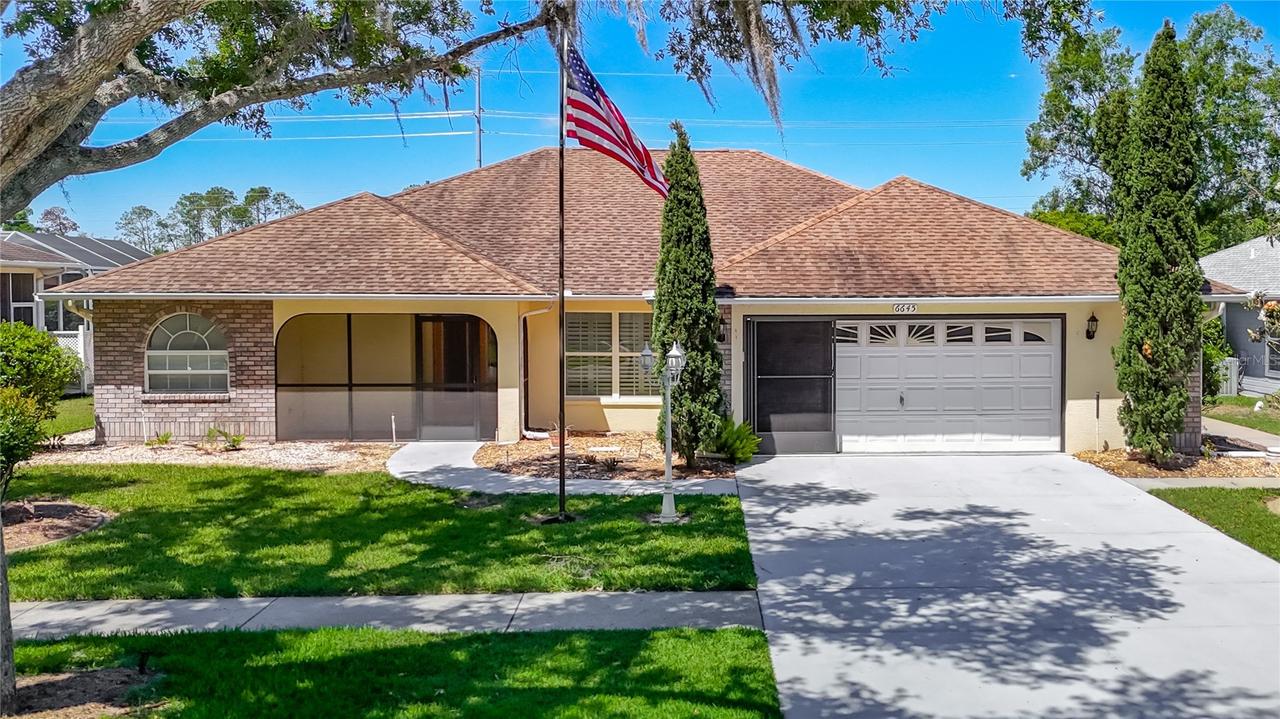 6645 Northlake Dr., Zephyrhills, FL 33542
