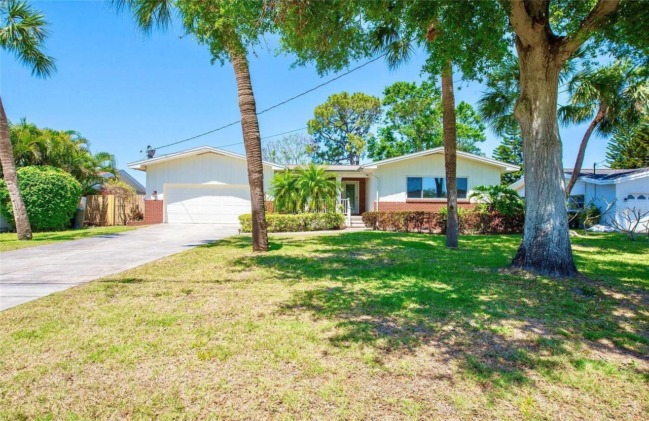 775 S Bayshore Blvd., Safety Harbor, FL 34695