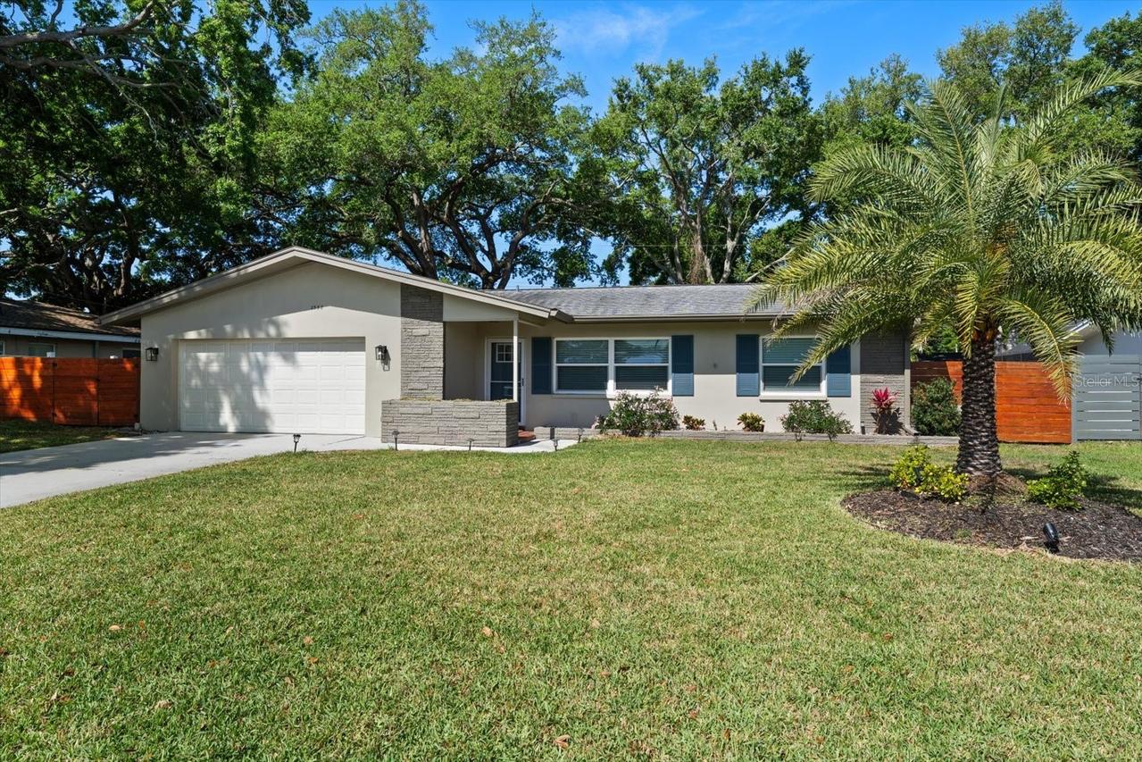 2388 Jones Dr., Dunedin, FL 34698