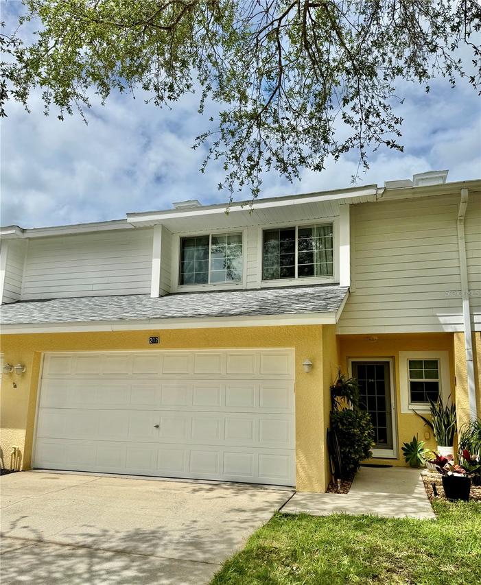 1116 Sunset Point Rd. #202, Clearwater, FL 33755