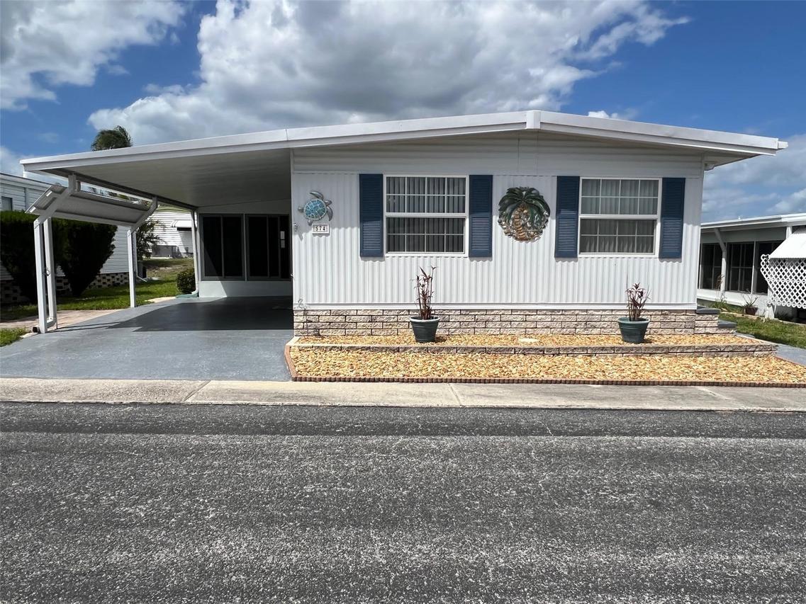 574 Queen Palm St., Largo, FL 33778
