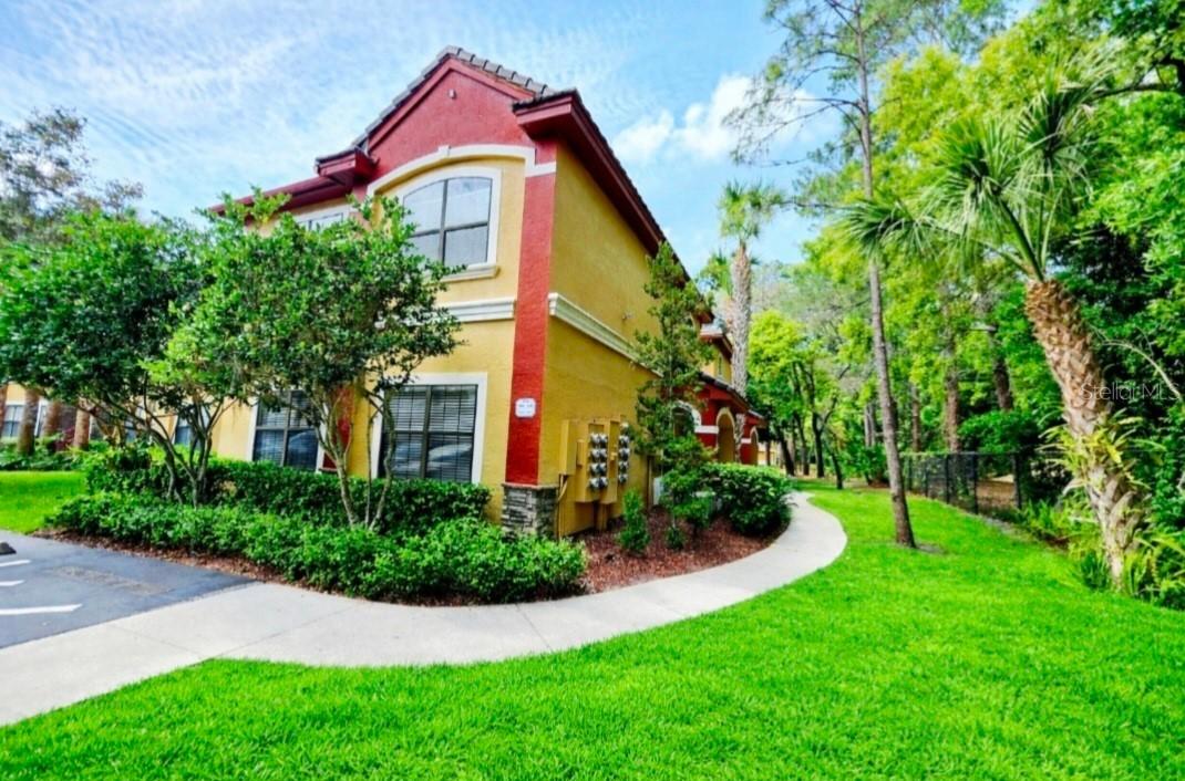 2171 Portofino Pl. #27-2725, Palm Harbor, FL 34683